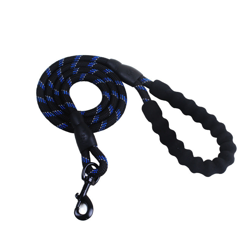 Reflective Dog Leash – Strong, Durable & Safe for Daily Walks
